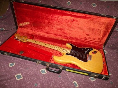 Vintage 1977 Fender Hardtail Stratocaster electric guitar EXC ony 7.2 lbs. !!