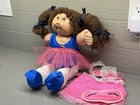 Original Vintage 1982 Cabbage Patch Doll With Brown Eyes & Dimples W/2 Outfits