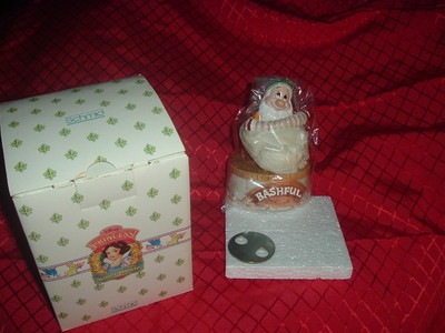 Vintage Schmid Disney BASHFUL Musical