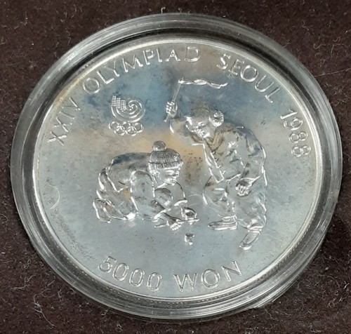 1988 South Korea Silver 5000 Won BU Coin - Commemorating 1988 Olympics in Case - 第 2/4 張圖片