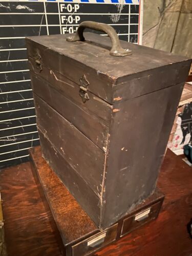 1900s Table Top Cabinet Apothecary Industrial Primitive Country Farmhouse - Picture 4 of 10