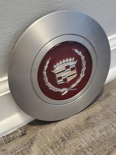 1985-1992 SDV Eldo Seville Wheel Center Satin Finish Red Center METAL TABS - Picture 2 of 3
