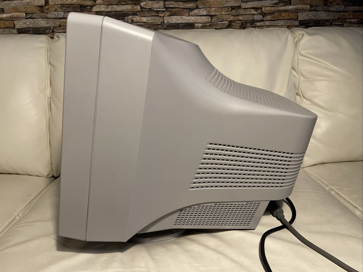 SUN Microsystems PN17J0 CRT 17