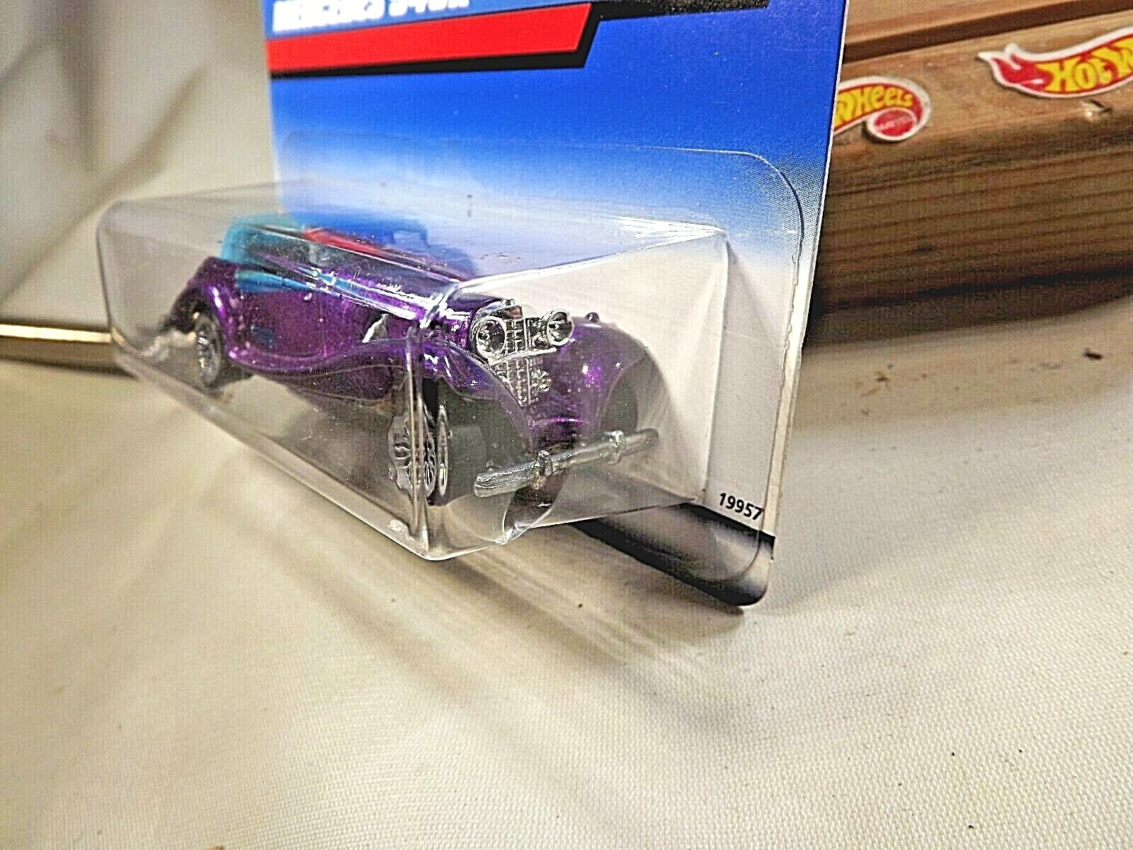 Picture 4 of 5