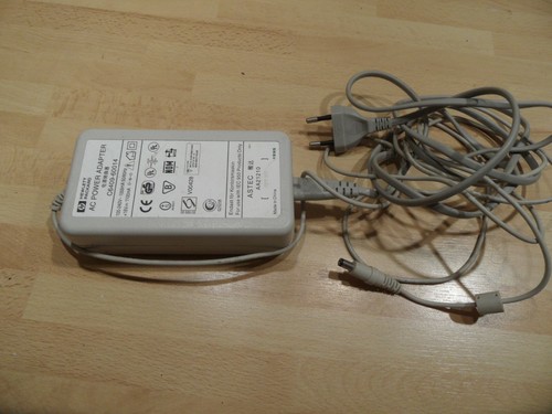 HP Netzteil Netzgerät Adapter  C6409-60014  18V - 1,1A für Drucker n516