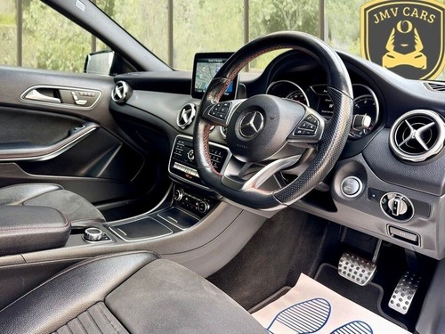 Mercedes GLA Class GLA 200 AMG LINE EDITION PLUS - Picture 10 of 24