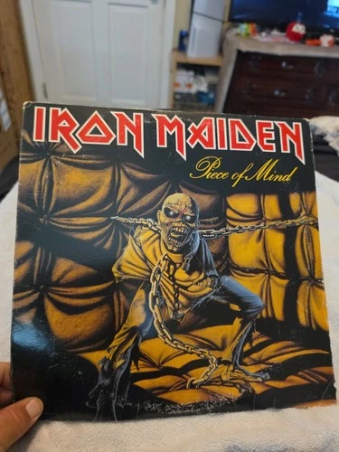 Iron Maiden - Piece of Mind - 1983 USA Vinyl LP w/ Inner Sleeve - EMI ST-12274