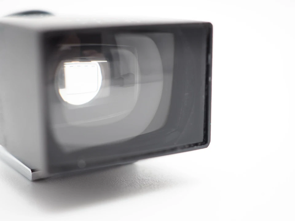 [N MINT w/Case] Leica 28mm SLOOZ 12007 Viewfinder Leitz Wetzlar Finder JAPAN J81 - Image 4 of 4