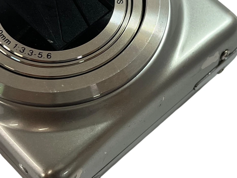 Fujifilm FinePix F70EXR 10.0MP 10x Compact Digital Camera From JAPAN (61722A1) - Image 4 of 4