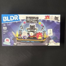 NEW BLDR Squishmallows Squish Tour Concert 379 Piece Building Set 3 Figures