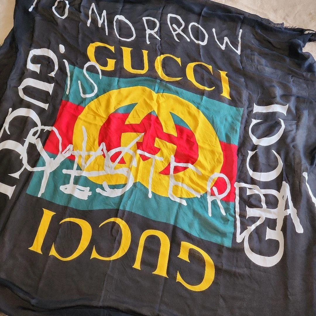 Grande écharpe Gucci GG Coco Capitan du Japon 140 x 140 cm