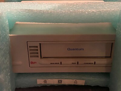 Quantum DLT VS 80e Kit with Software and Cleaning Cartridge Included