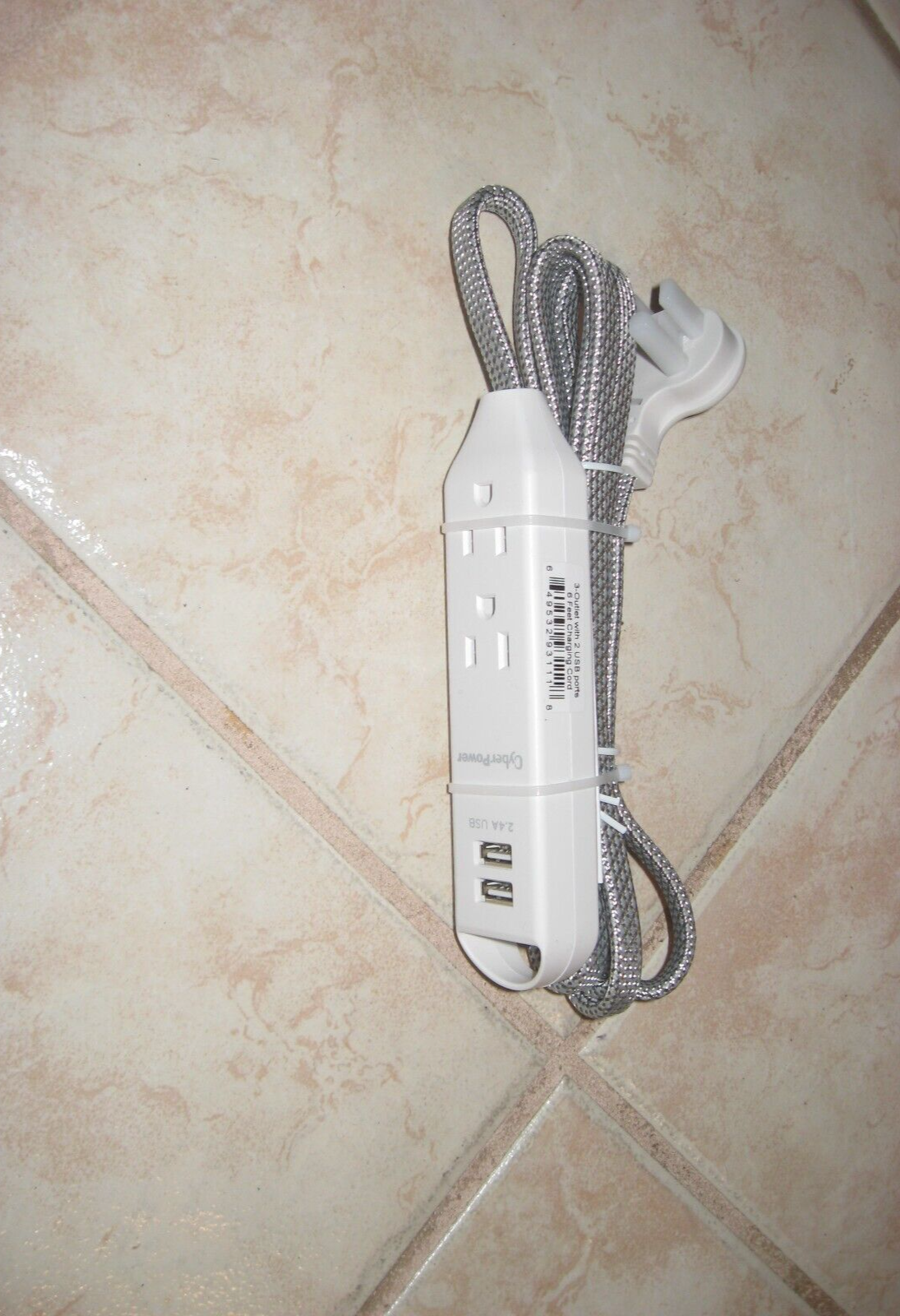 NEW Extension Cord with USB Ports Power Strip 6 Feet 3 Outlets 2 USB Ports 2.4A-image