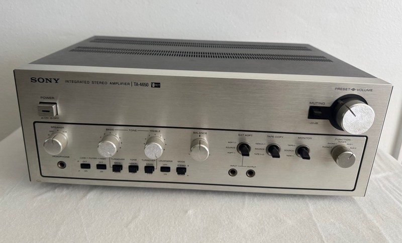Vintage Sony TA-4650 V-FET Integrated Stereo Amplifier