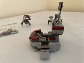 LEGO Star Wars: Clone Troopers Vs. Droidekas (75000) INCOMPLETE AND READ DESC