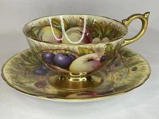 Vintage John AYNSLEY & Sons “Orchard Gold” Bone China Footed Cup And Saucer