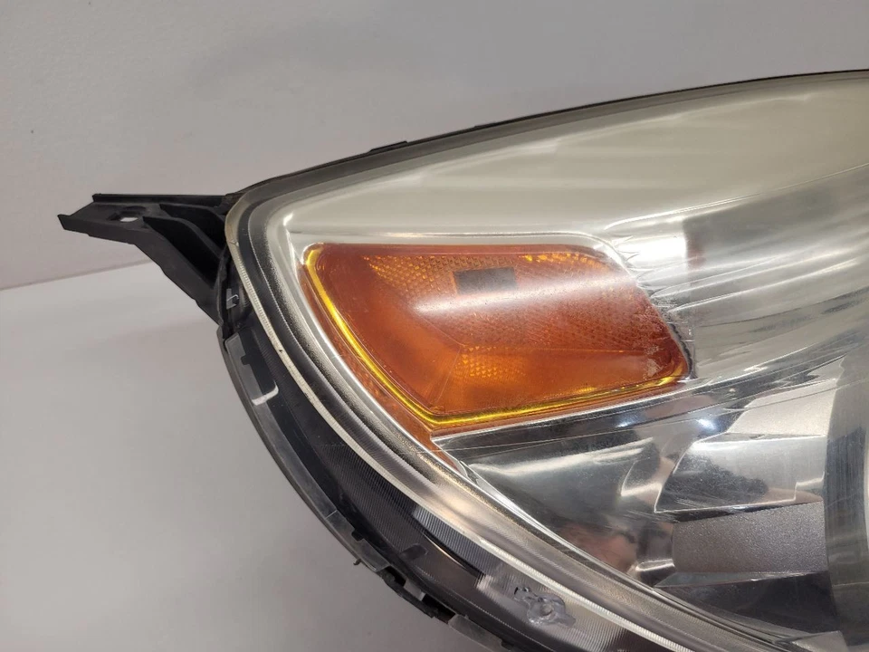 2010 - 2015 CHEVROLET EQUINOX Passenger Right Headlight LS  Foto 4 de 4