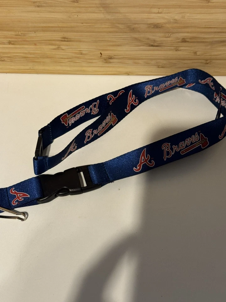 Atlanta Braves MLB Lanyard Detachable Buckle 23" Long 3/4" Wide Brand New  - Image 4 of 4