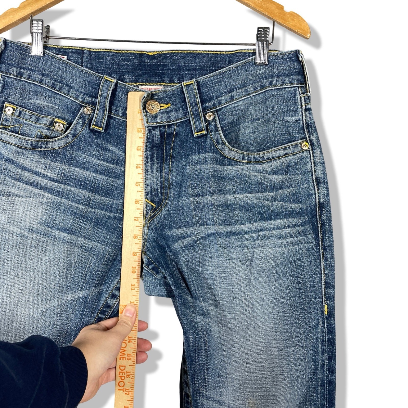 True Religion Bobby Jeans Mens 34 Blue Skull Roses Patch Straight Leg Denim thumbnail 9