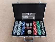 Poker Chip Set 300 Piece with Aluminium Case & Dice