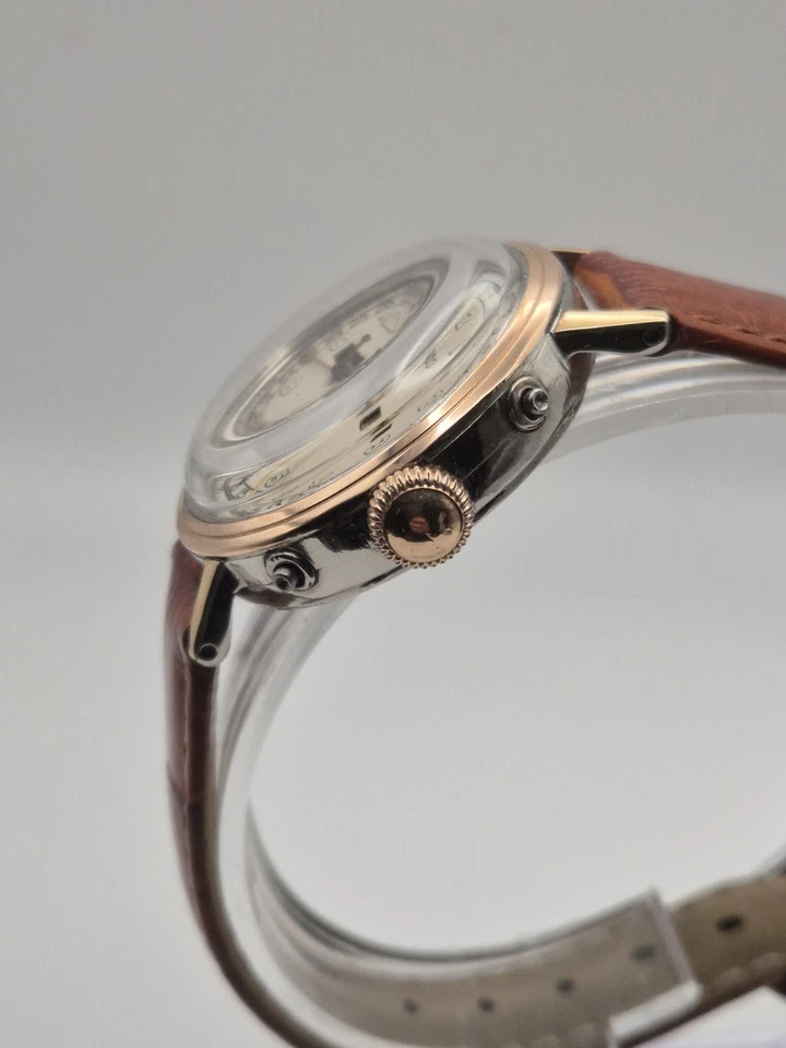 Vintage Movado Triple Date Kalendar Gold und Stahl Männer Uhr Cal 475 - Bild 2 von 4