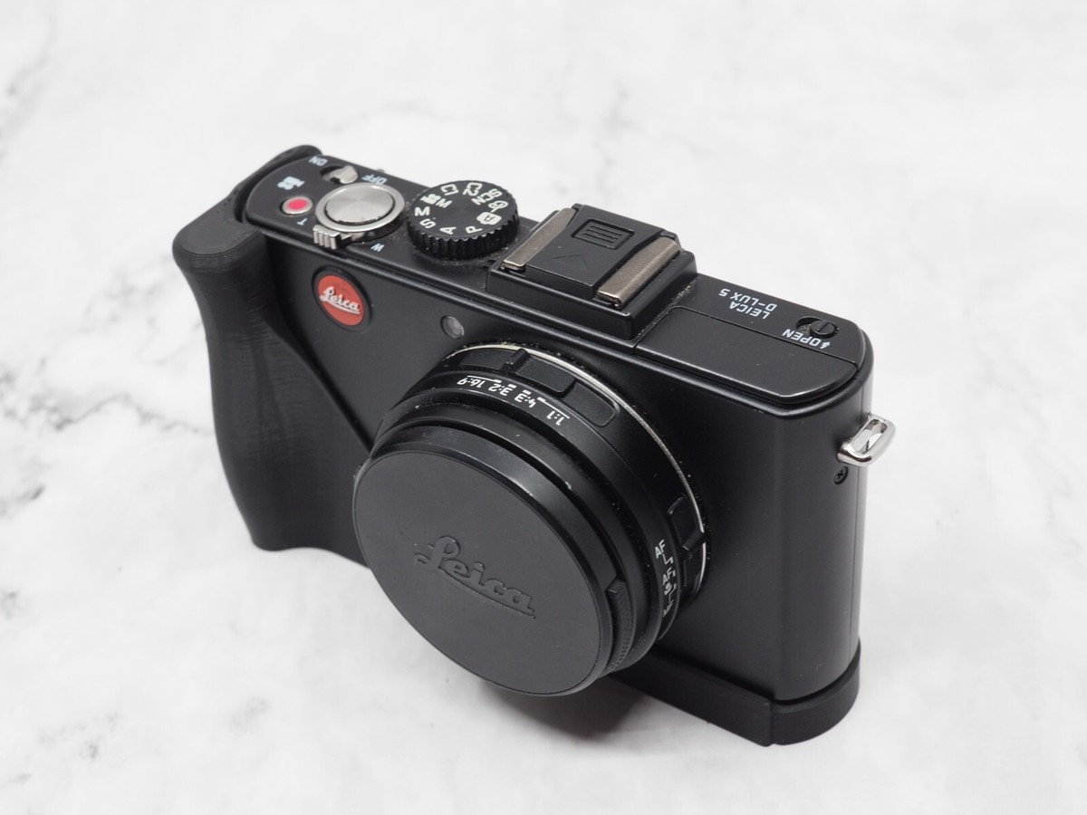 Leica D-Lux 1 2 3 4 5 6 7 8 109 Camera Grip with Integral Thumb