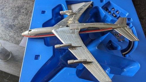 CORGI AVIATION ARCHIVE 1:144 BOEING 707-323C - AMERICAN AIRLINES with Issues - Picture 14 of 21
