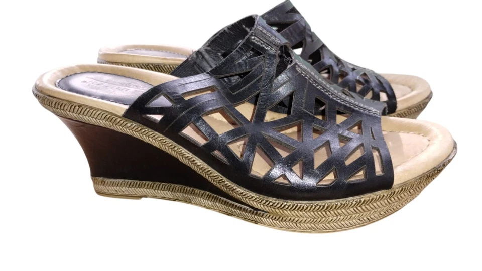 Earth Sugarpine Black Alpaca Calf Geometric cut out Leather cushion Wedge 8.5 - Image 2 of 4