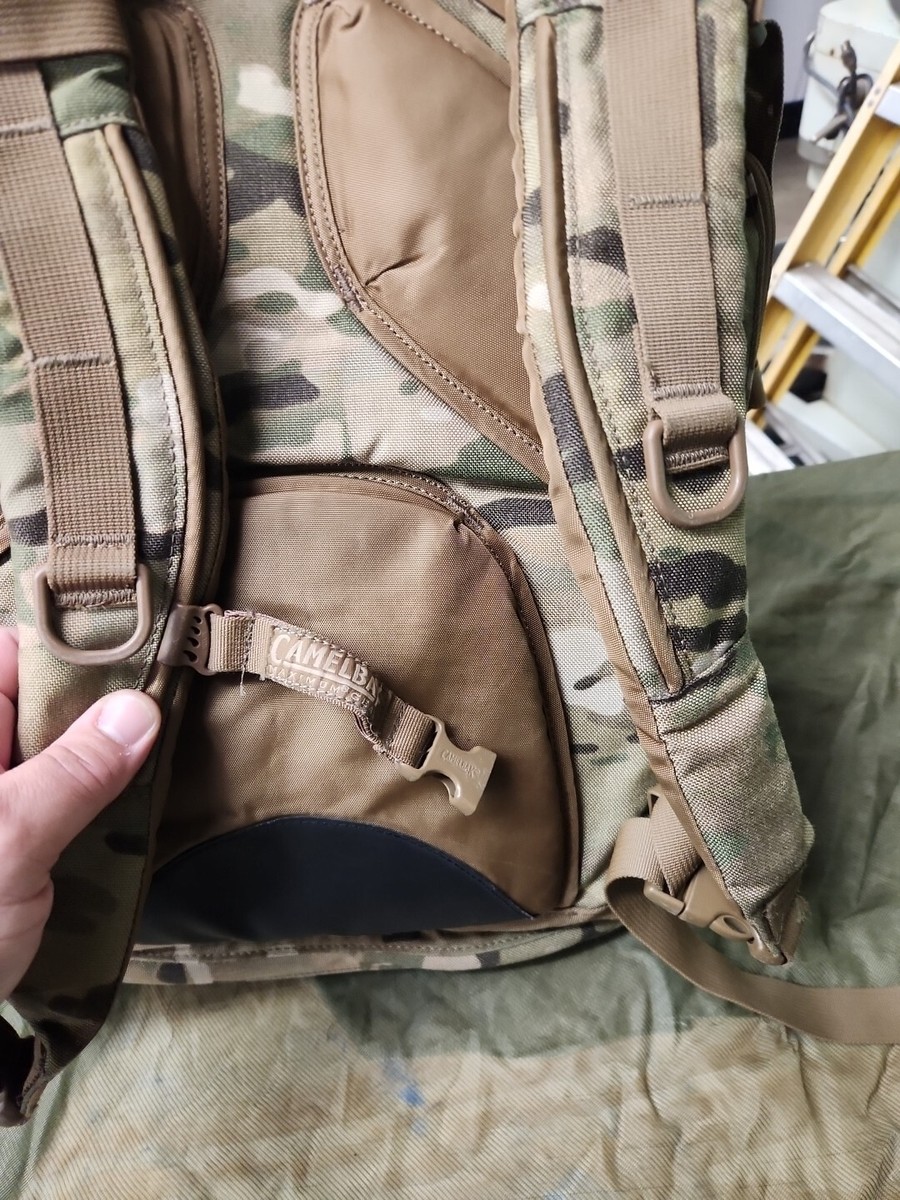 CAMEL BAK MAXIMUM GEAR 放出品　美品 s-l400.jpg