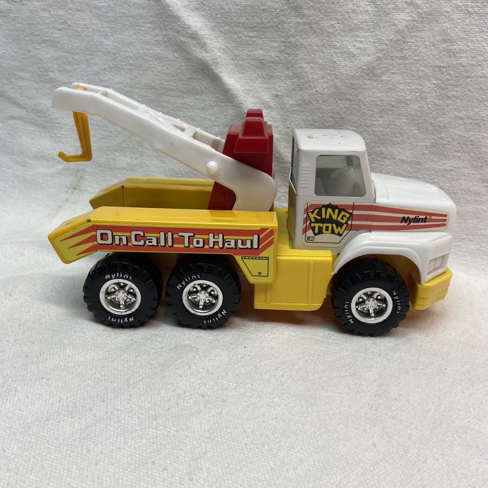 Vintage 1989 Dongkook Nylint King Tow On Call To Haul Toy Truck Made In ...