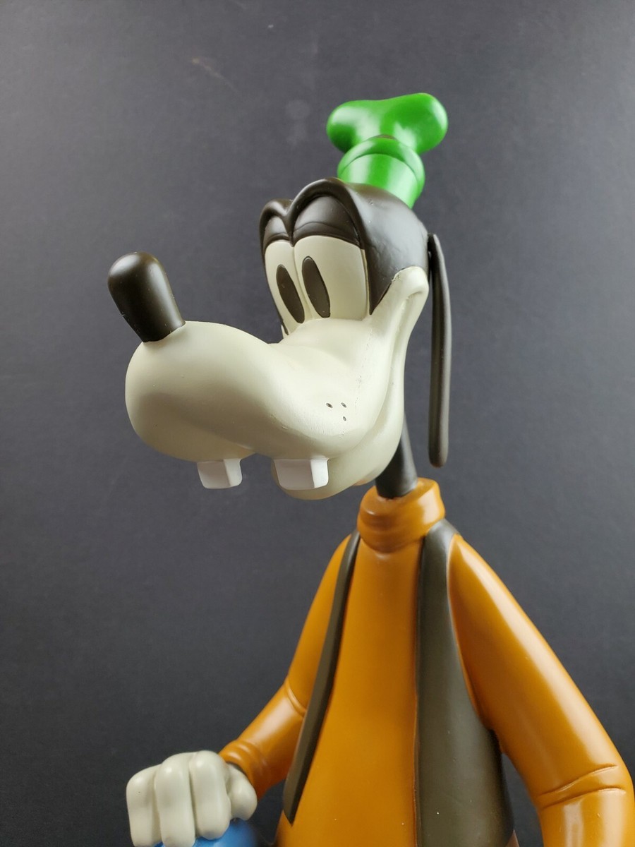 Disney Direct Shopping BIG Goofy Figure Statue 13