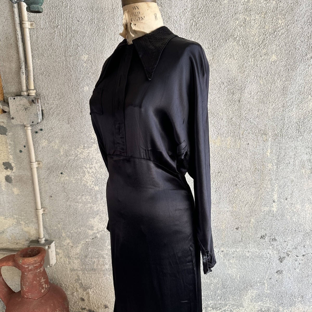 Vintage 1930s Black Silk Satin Gown Dress Art Deco Maxi Long Vintage 1930s Black Silk Satin Gown Dress Art Deco Maxi Long