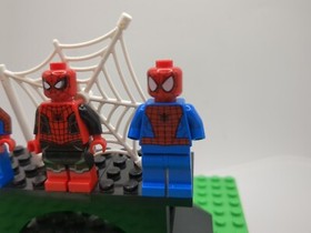 Lego Minifigure3x  Marvel Super Heroes Spiderman Lot 