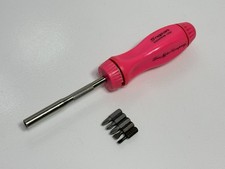 Snap-on Tools Usa Pink Ford Motor Pts Hard Handle Ratcheting Screwdriver Ssdmr4b