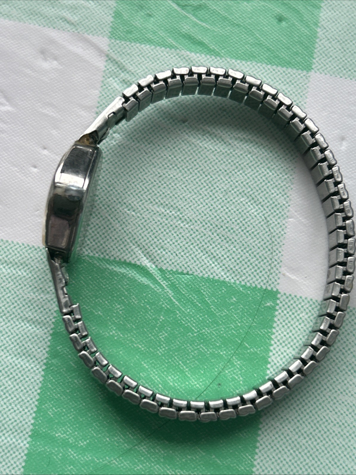 Armitron Silver Tone Women’s Stretch Band Quartz Watch