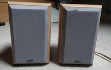 Eltax Millennium Mini 10216 Bookshelf Speakers - used plus cables