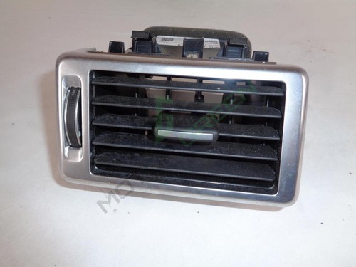 Discovery Sport L550 LH Passenger Front Heater Air Vent FK72018B08AD LR110280