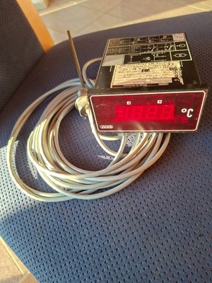JUMO PDAw-48m Digitaler Temperaturregler+Pt100 Fühler/Sensor / IK 78