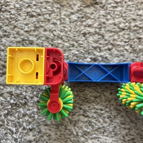 Vintage Lego Duplo Car Wash Pieces, 2003 From Set 5696, Arch And Brushes