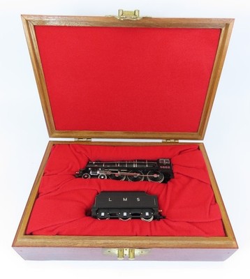 OO Bachmann LMS 5552 Silver Jubilee Tender Loco Limited Edition + Holzbox