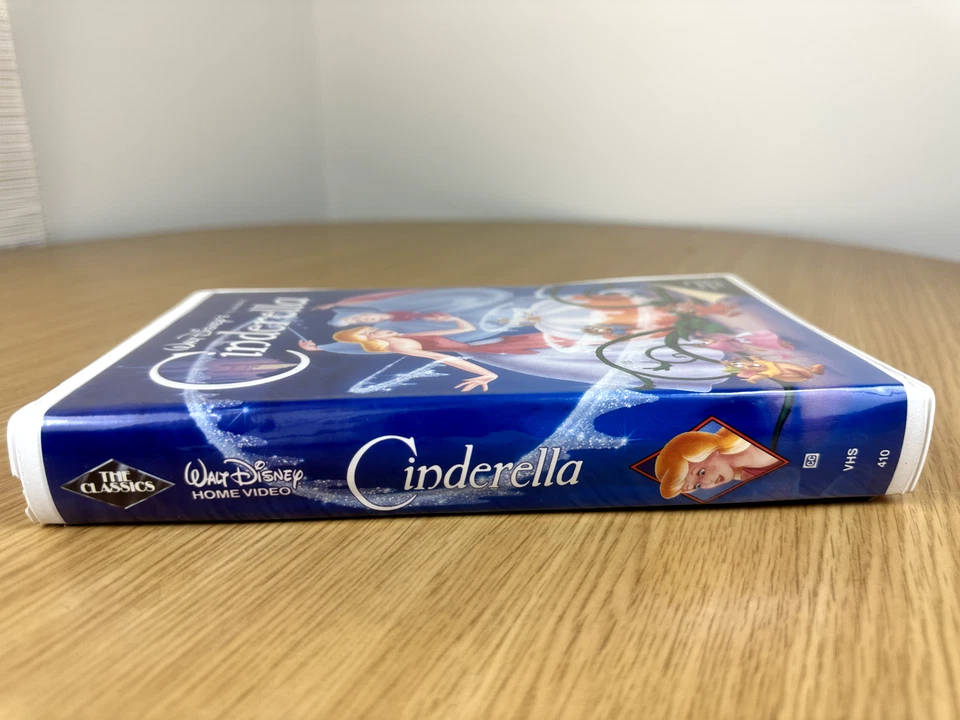 CINDERELLA Black Diamond Walt Disney Original Release VHS 1988 Collectors Piece - Image 3 of 4