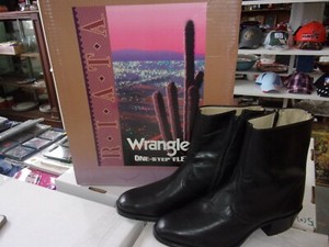 Wrangler Riata Para Mujer Botas al Tobillo Cremallera Cuero Negro Tamaño 9D  Nuevo En Caja | eBay
