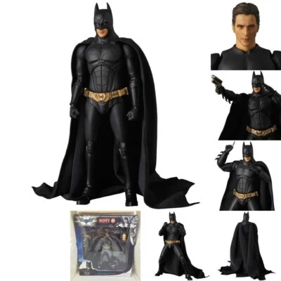 Mafex 049 The Dark Knight Batman Begins Suit Figure Toy New In Box Xmas Gift