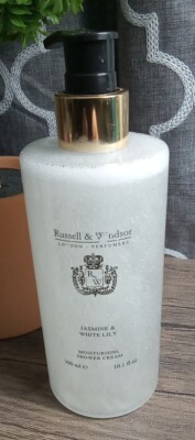 Russell & Windsor Jasmine & White Lily Moisturizing Shower Cream 10.1 fl oz NEW