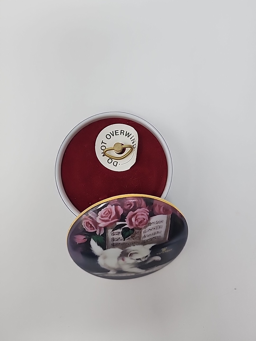 Cat Ardleigh Elliott porcelain music box Coby Carlson "Kitten On The Keys" 