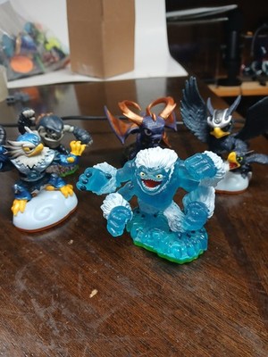 Skylanders Lot of 5 Character Figures Chill Whirlwind Gusto Terrafin Bash