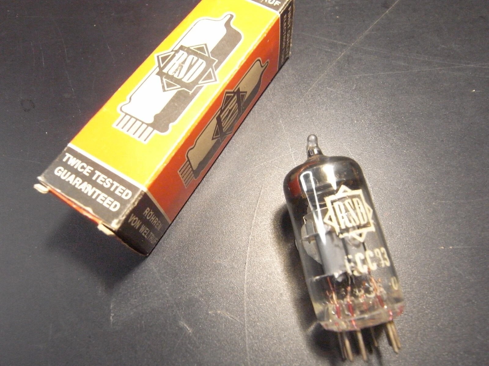 *RSD* ECC83 / 7025 Vintage-Elektronenröhre / Ventil