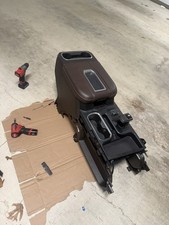 2024 Sierra Denali 1500 Front Center Console 2024 Sierra Denali 1500 Front Center Console