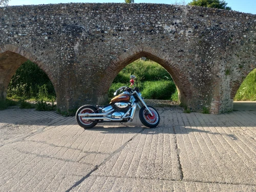 Suzuki Volusia 800 