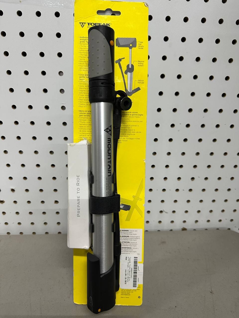 Turbo Morph Bike Pump with Gauge, Silver - Mountain Presta, Schrader & Dunlop